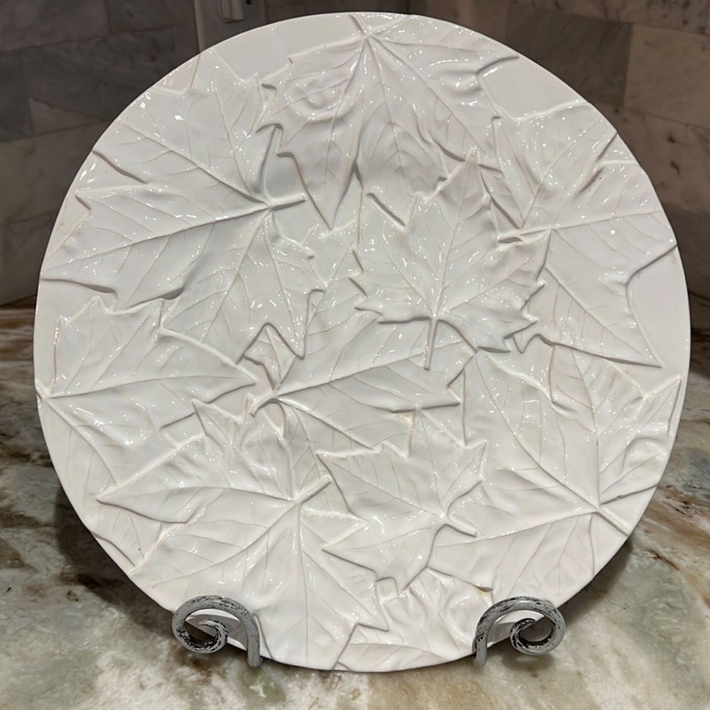 Bordallo Pinheiro for Pottery Barn White Maple Leaf 13.5” Platter Portugal